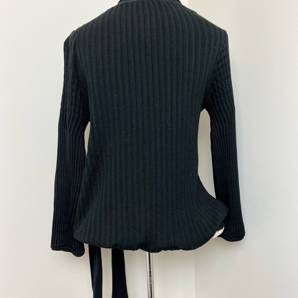 DVF Black Silk Wrap V-Neck Blouse size P - Picture 6 of 8